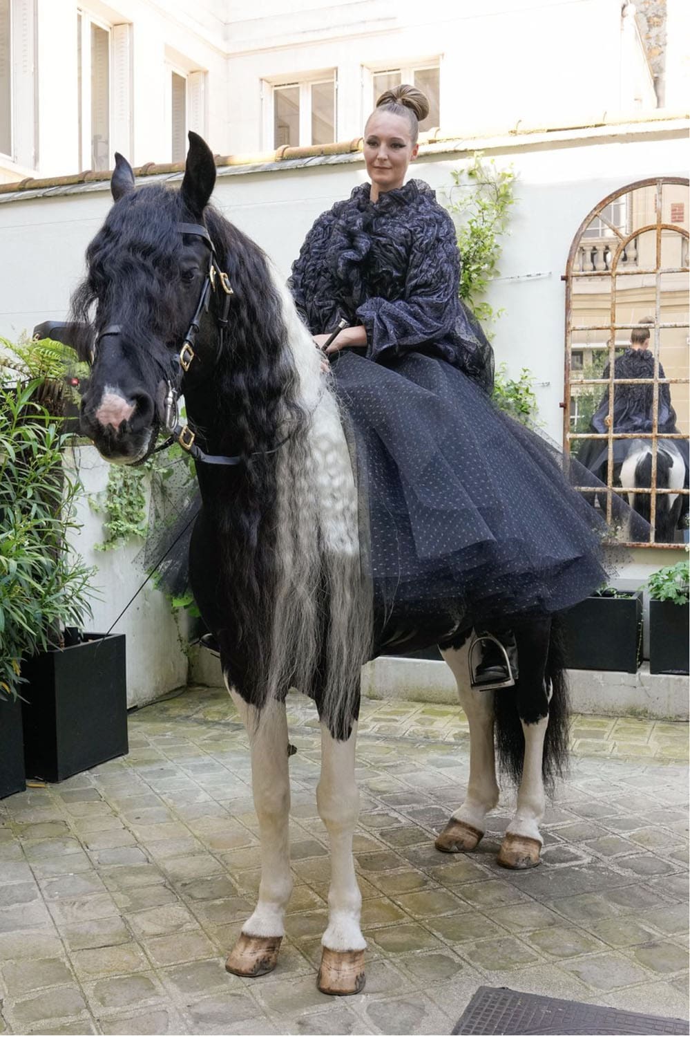 Franck Sorbier Haute Couture Herbst Winter 2024-2025 Runway Magazin