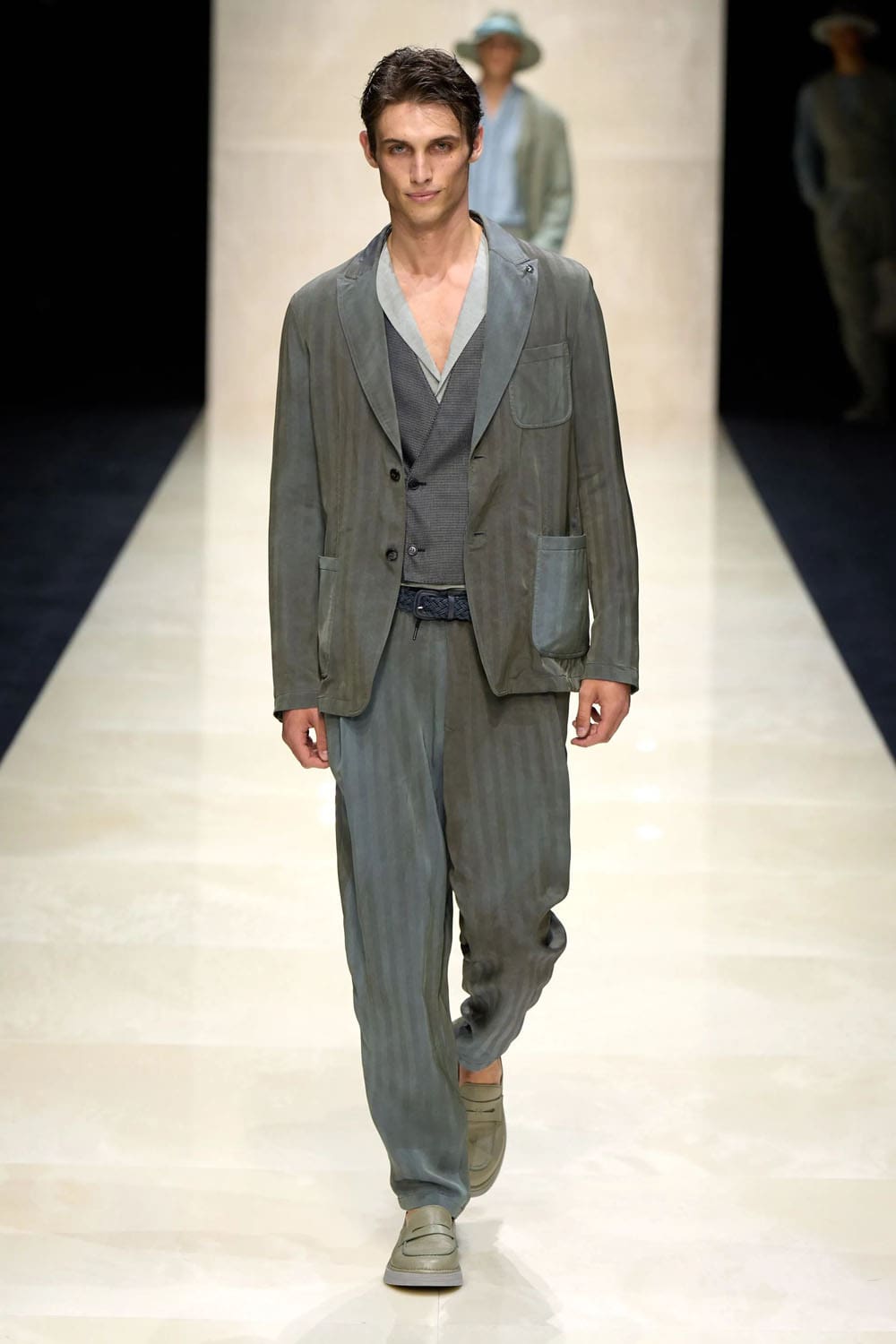 Giorgio Armani Men Spring Summer 2025 Runway Magazine (1)