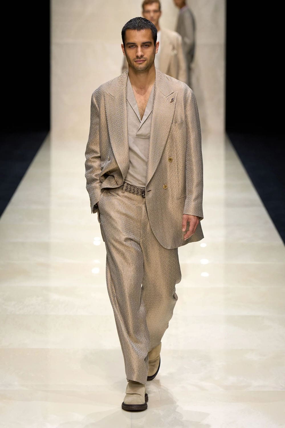 Giorgio Armani Men Spring Summer 2025 Runway Magazine (21)