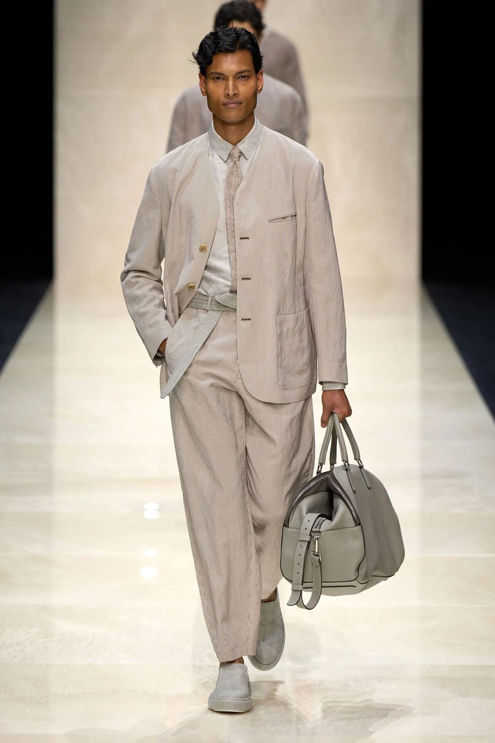 Giorgio Armani Men Spring Summer 2025 Runway Magazine (30)