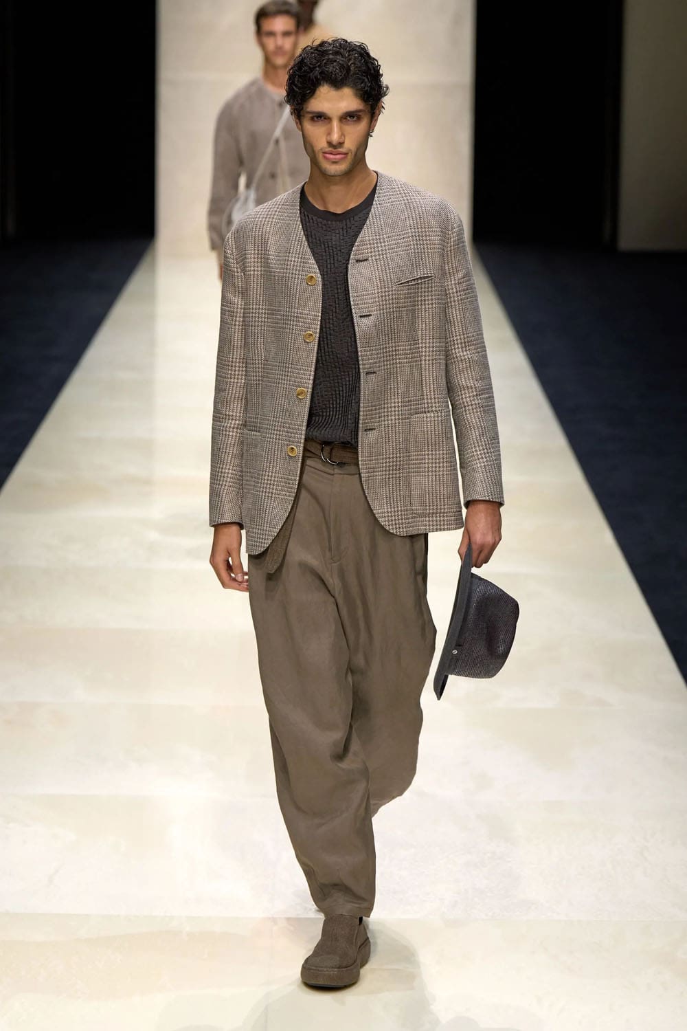 Giorgio Armani Men Spring Summer 2025 Runway Magazine (31)