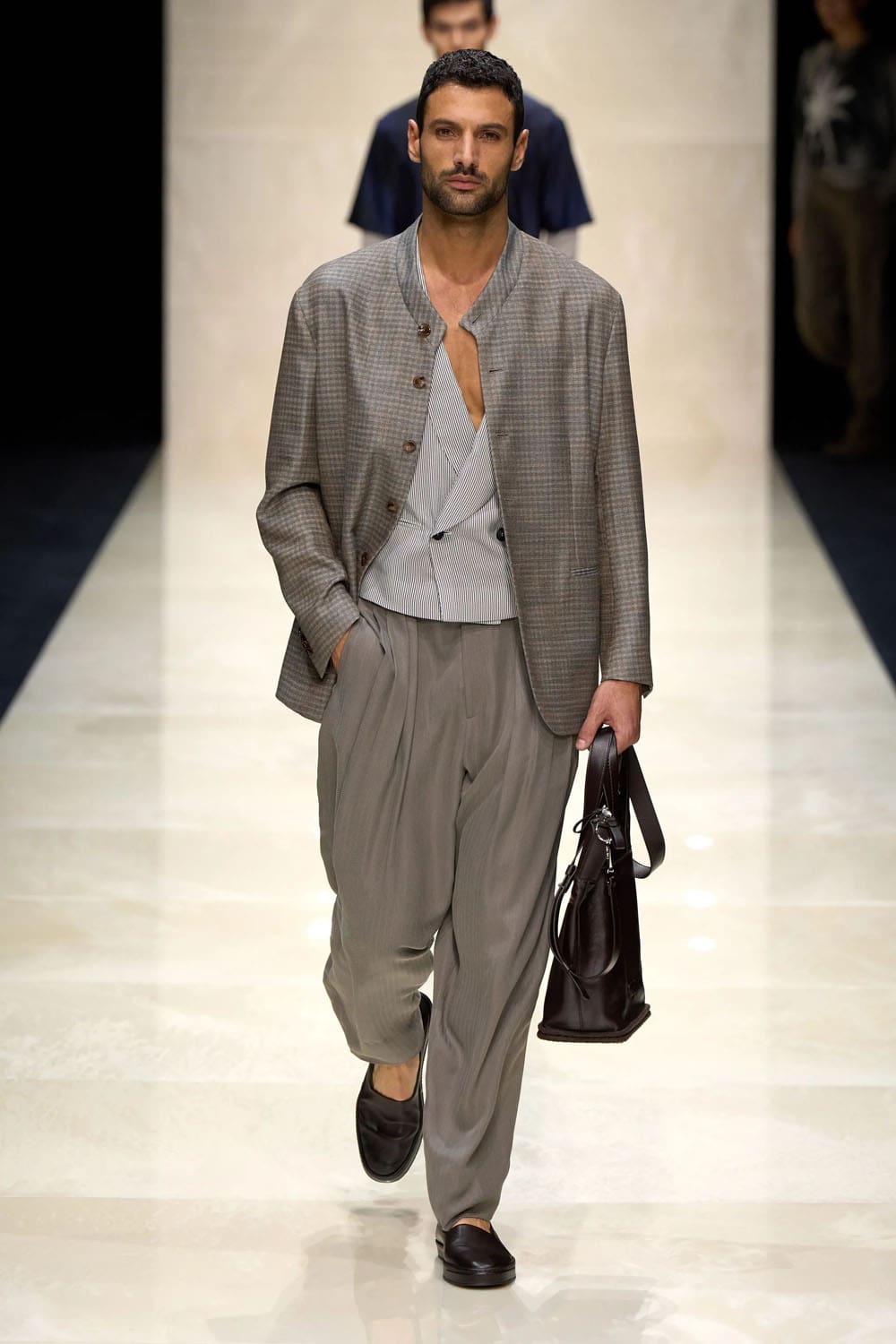 Giorgio Armani Men Spring Summer 2025 Runway Magazine (40)