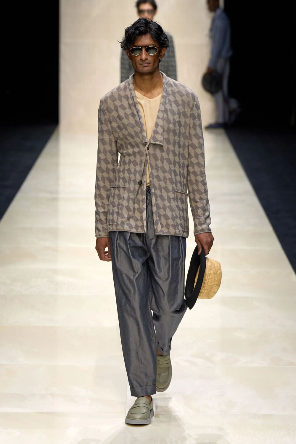 Giorgio Armani Men Spring Summer 2025 Runway Magazine (56)