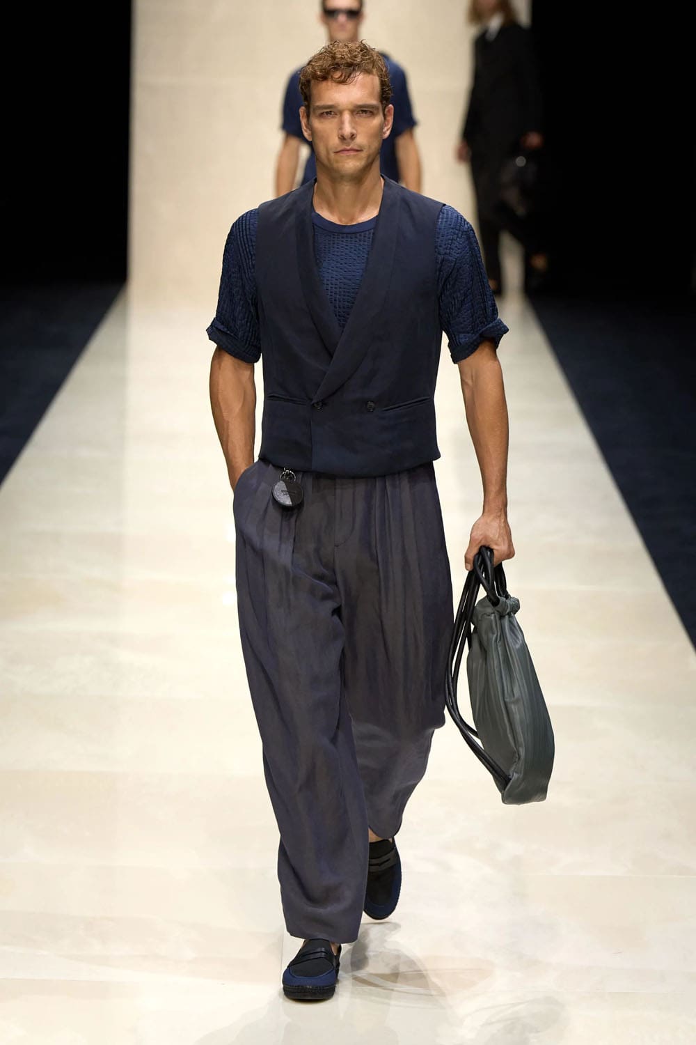 Giorgio Armani Men Spring Summer 2025 Runway Magazine (85)