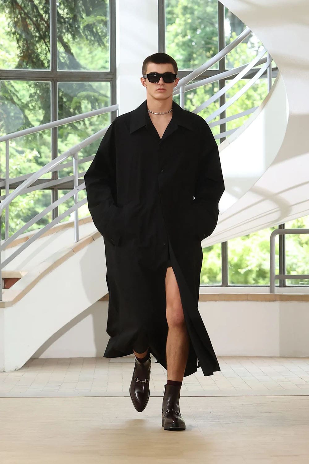 Gucci Primavera Verão 2025 Runway Revista (18)