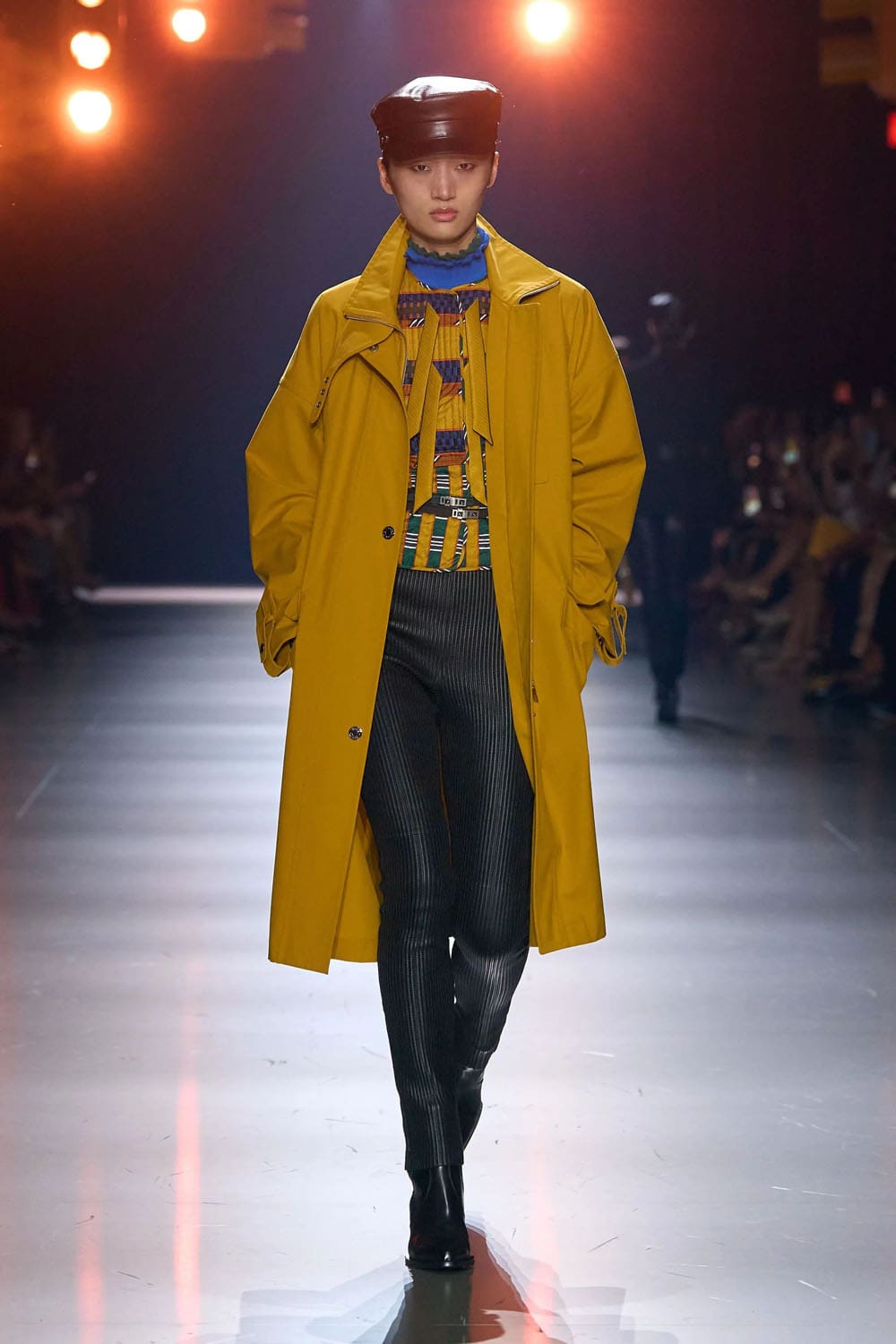 爱马仕 FW24 纽约 RUNWAY 杂志 (12)