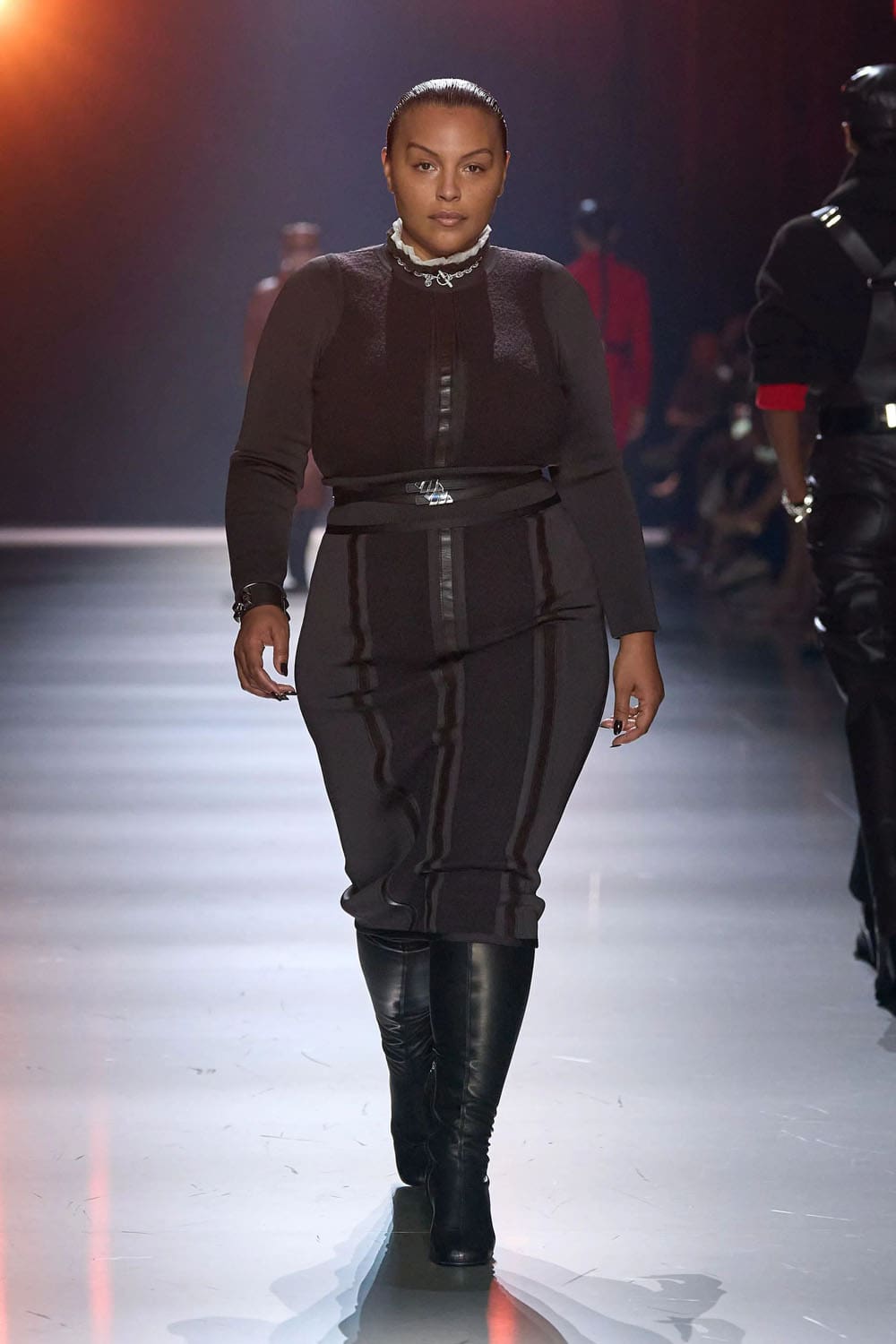 爱马仕 FW24 纽约 RUNWAY 杂志 (29)