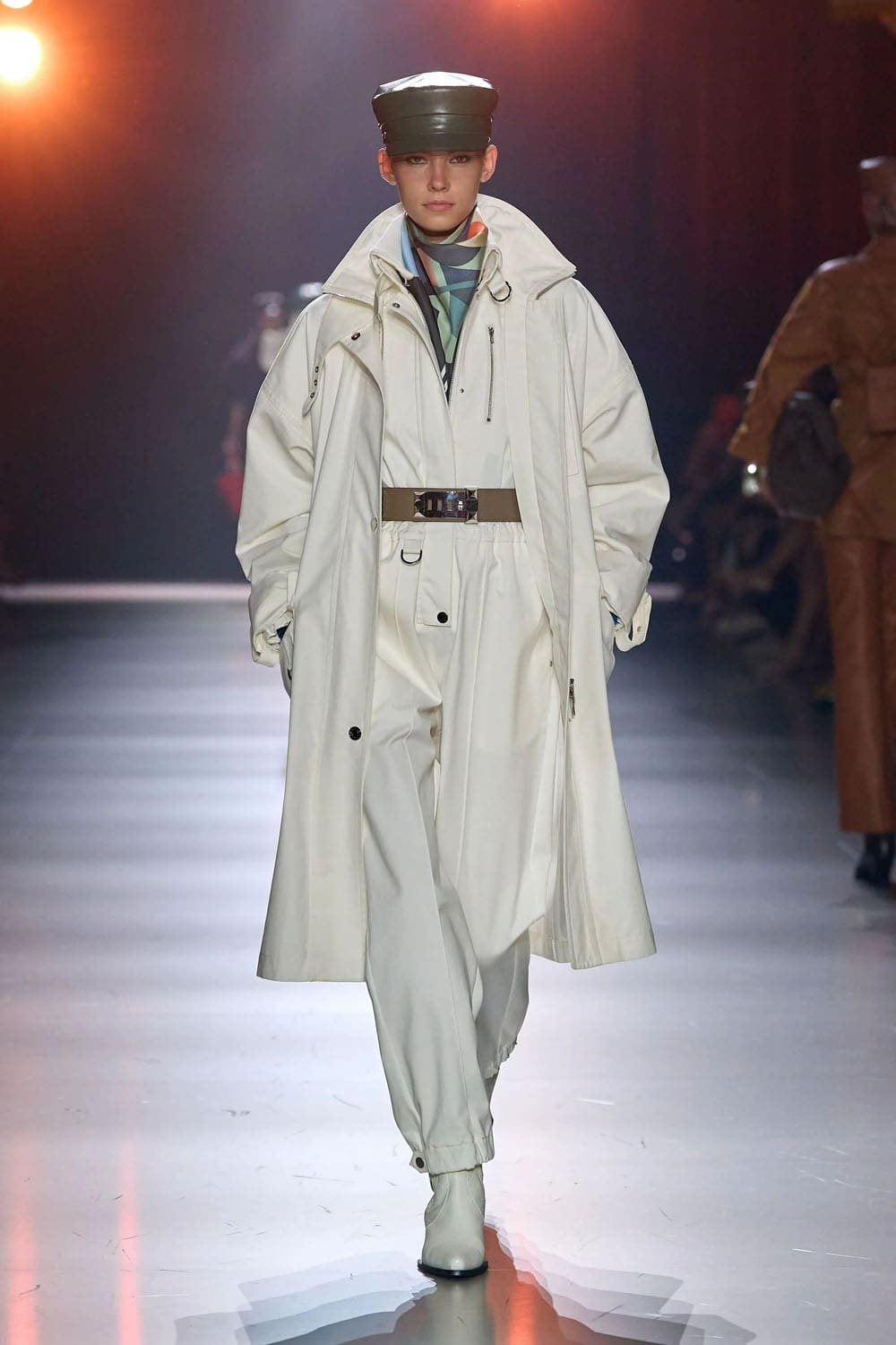 爱马仕 FW24 纽约 RUNWAY 杂志 (41)