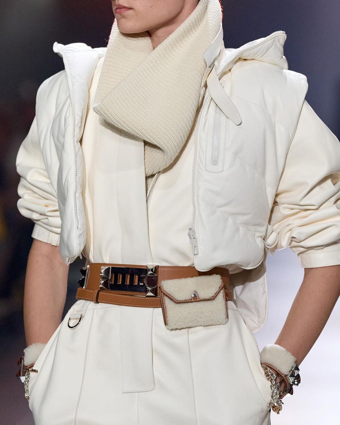 HERMES FW24 NY 详细信息 RUNWAY 杂志 (16)