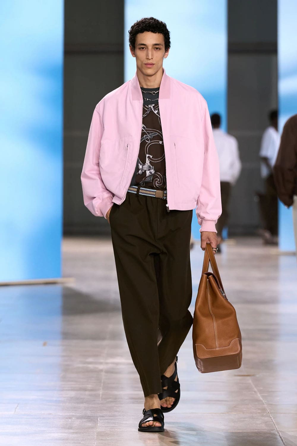 Hermes Spring Summer 2025 Men Runway Magazine (12)