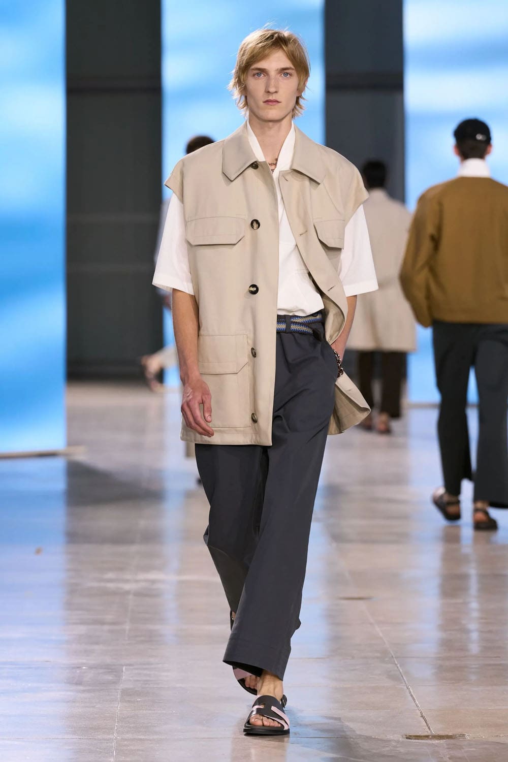 Hermes Spring Summer 2025 Men Runway Magazine (24)