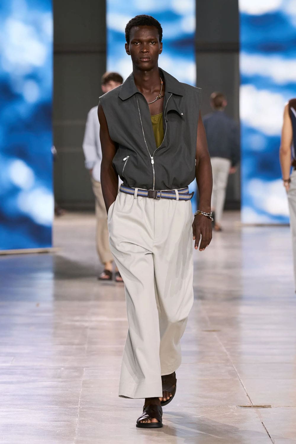 Hermes Spring Summer 2025 Men Runway Magazine (30)