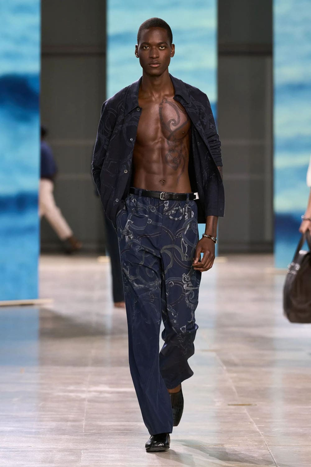 Hermes Spring Summer 2025 Men Runway Magazine (44)