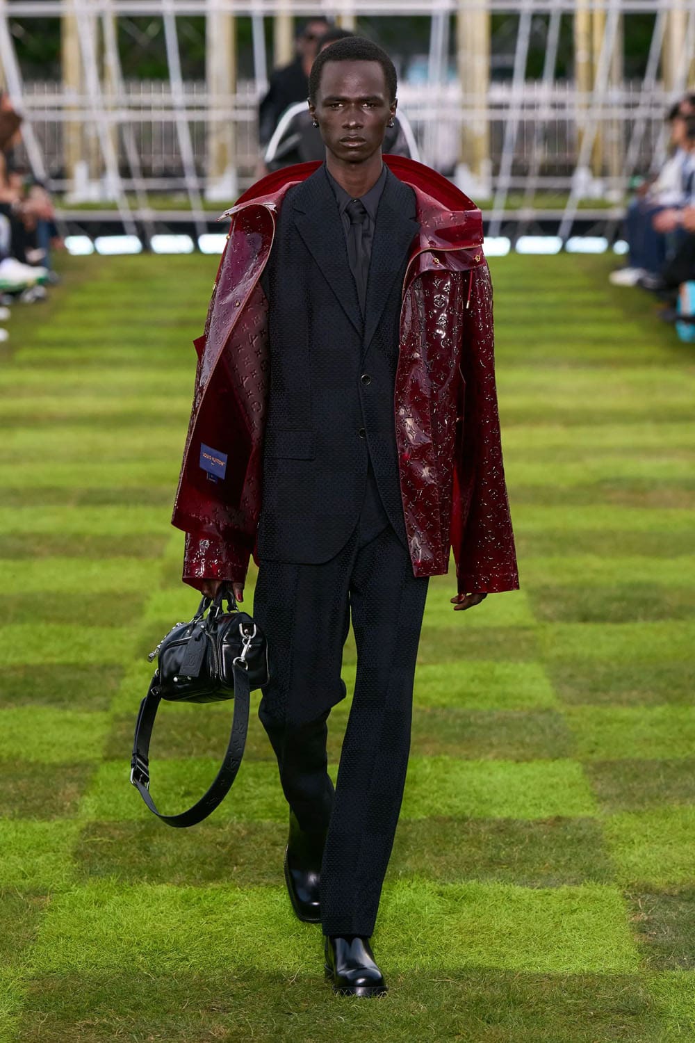 Louis Vuitton Menswear Spring Summer 2025 Runway Magazine (11)