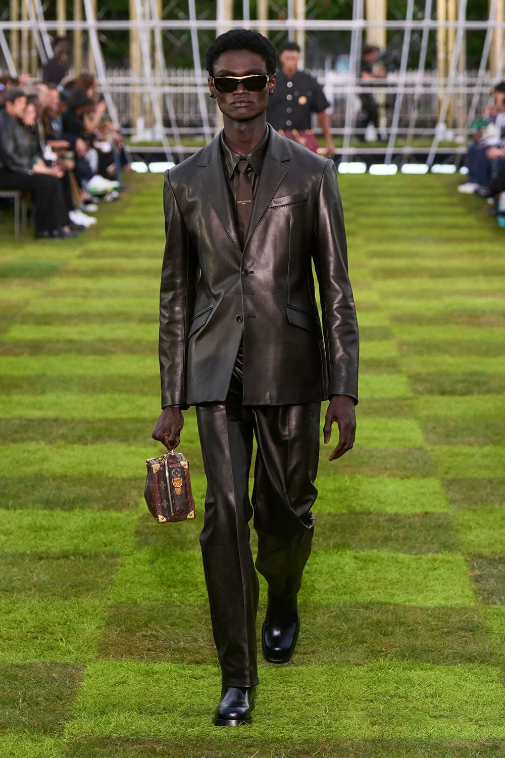 Louis Vuitton Menswear Spring Summer 2025 Runway Magazine (18)