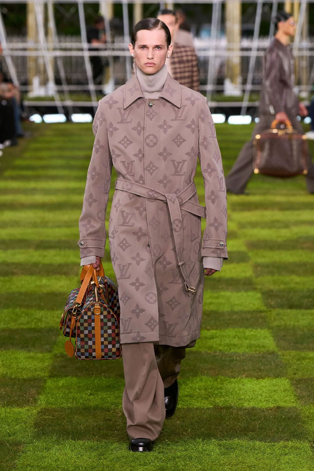 Louis Vuitton Menswear Spring Summer 2025 Runway Magazine (54)