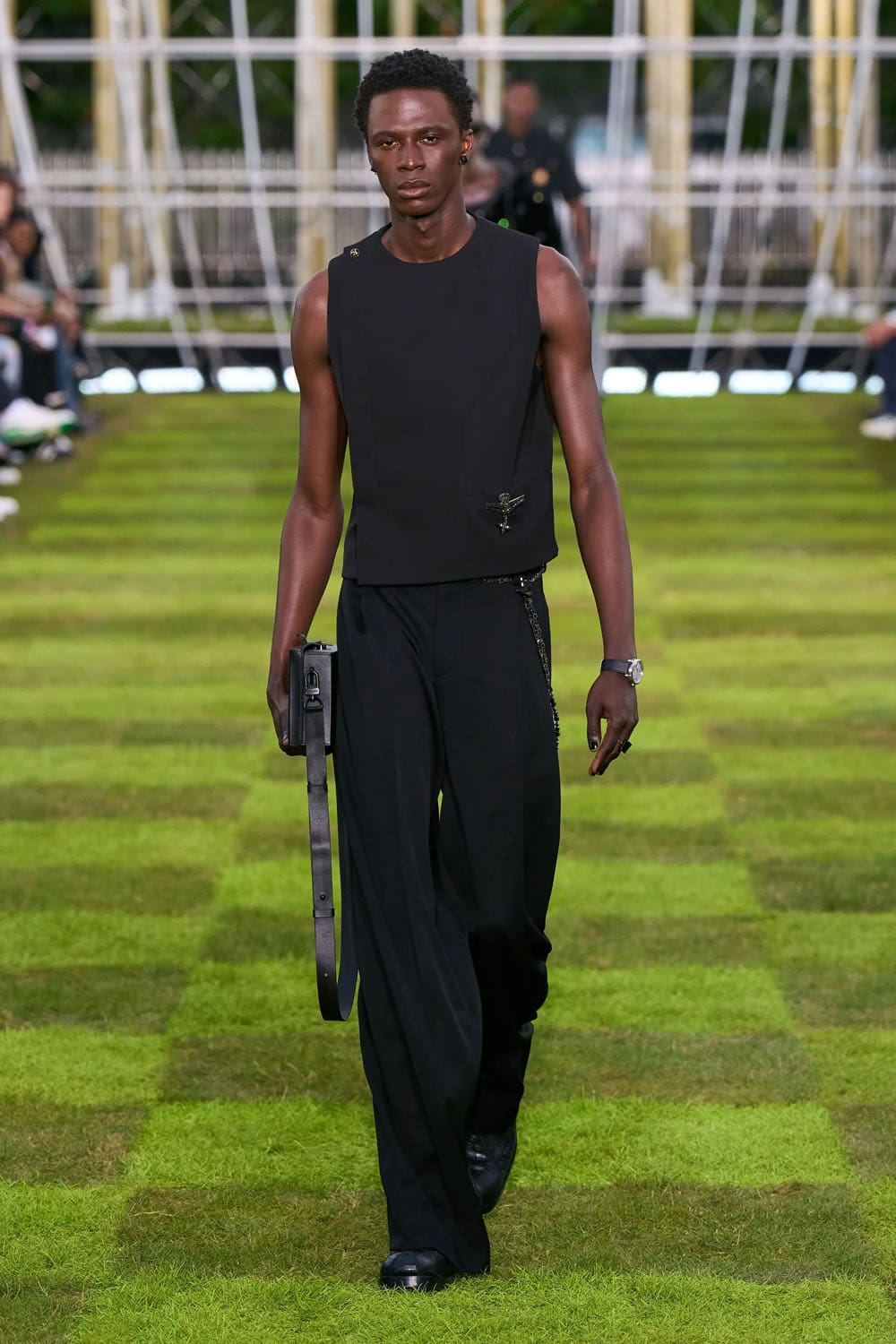 Louis Vuitton Menswear Spring Summer 2025 Runway Magazine (6)