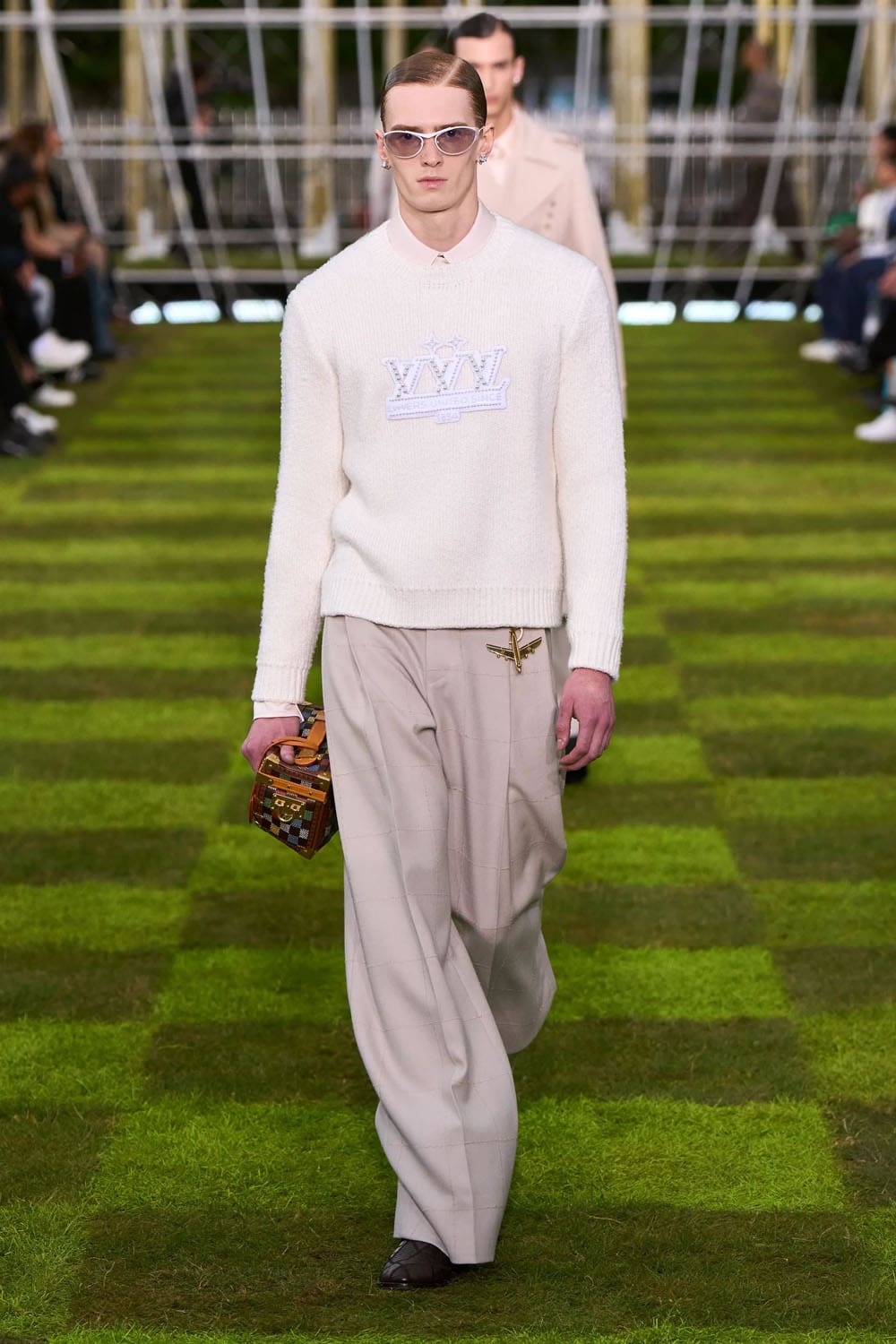 Louis Vuitton Menswear Spring Summer 2025 Runway Magazine (61)