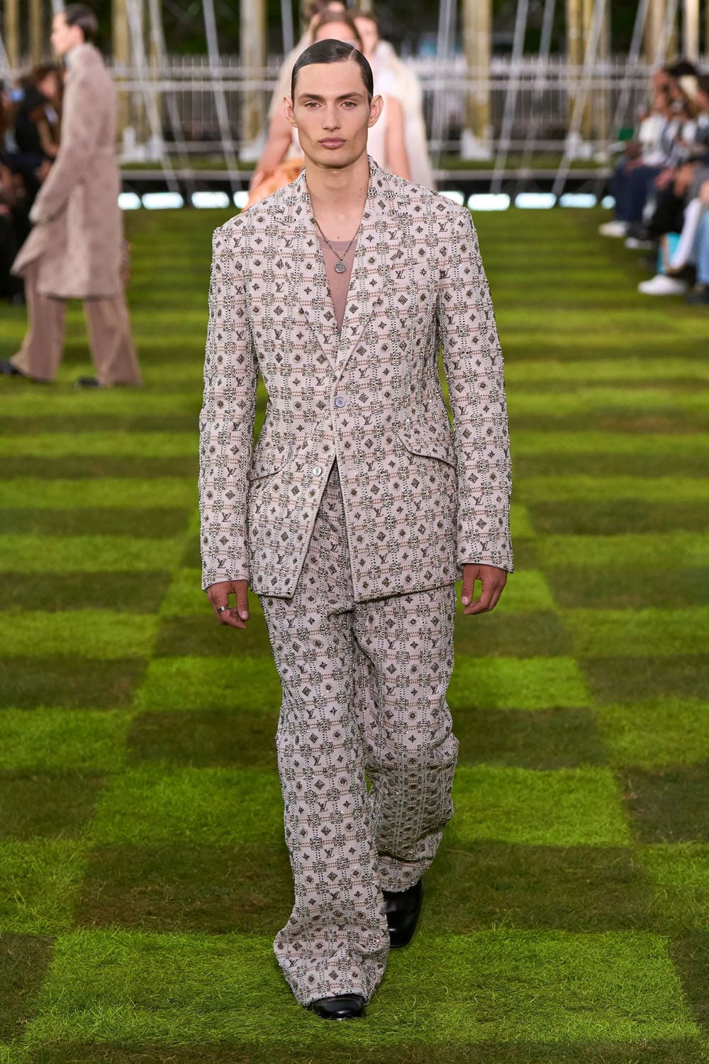 Louis Vuitton Menswear Spring Summer 2025 Runway Magazine (63)