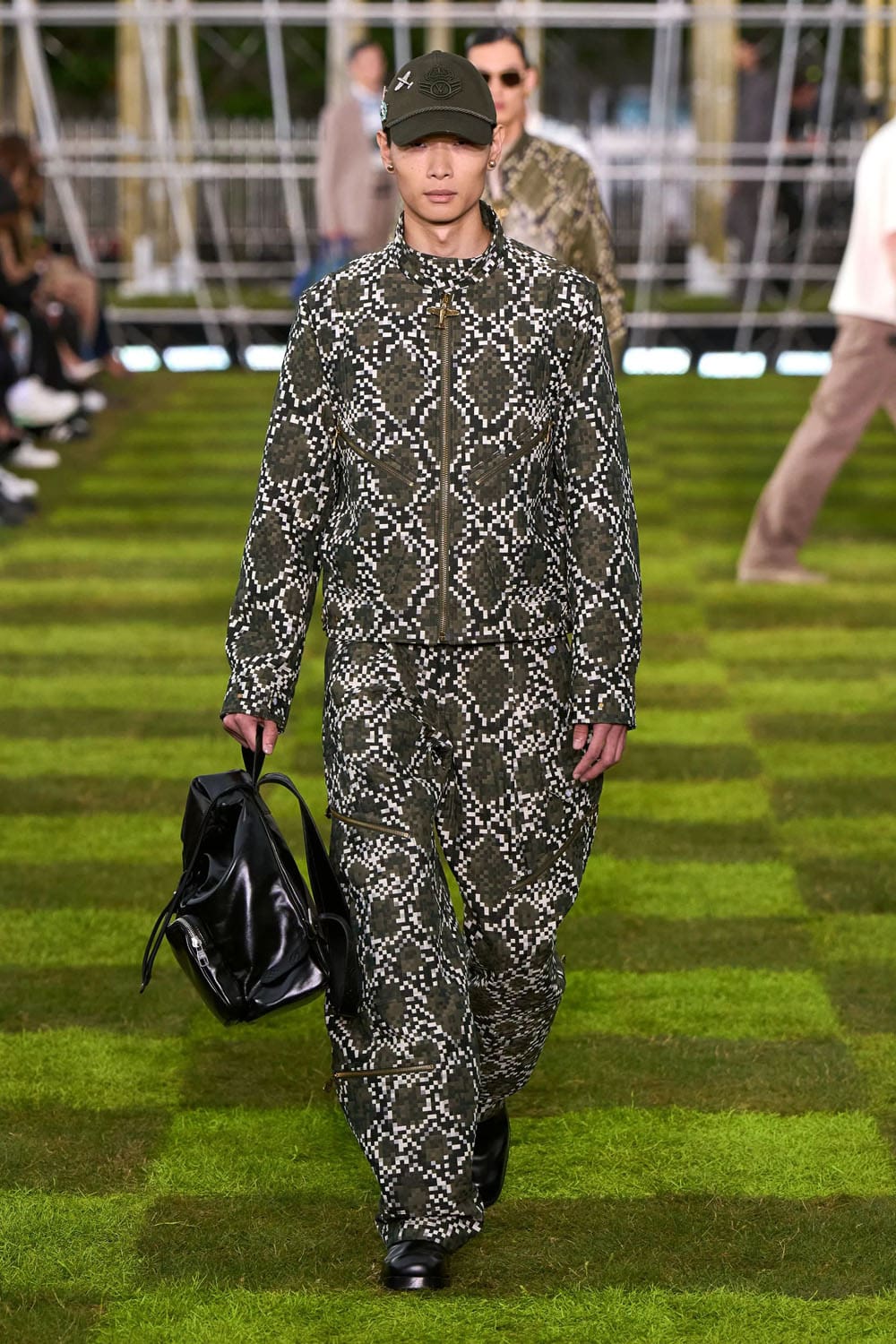 Louis Vuitton Menswear Spring Summer 2025 Runway Magazine (67)