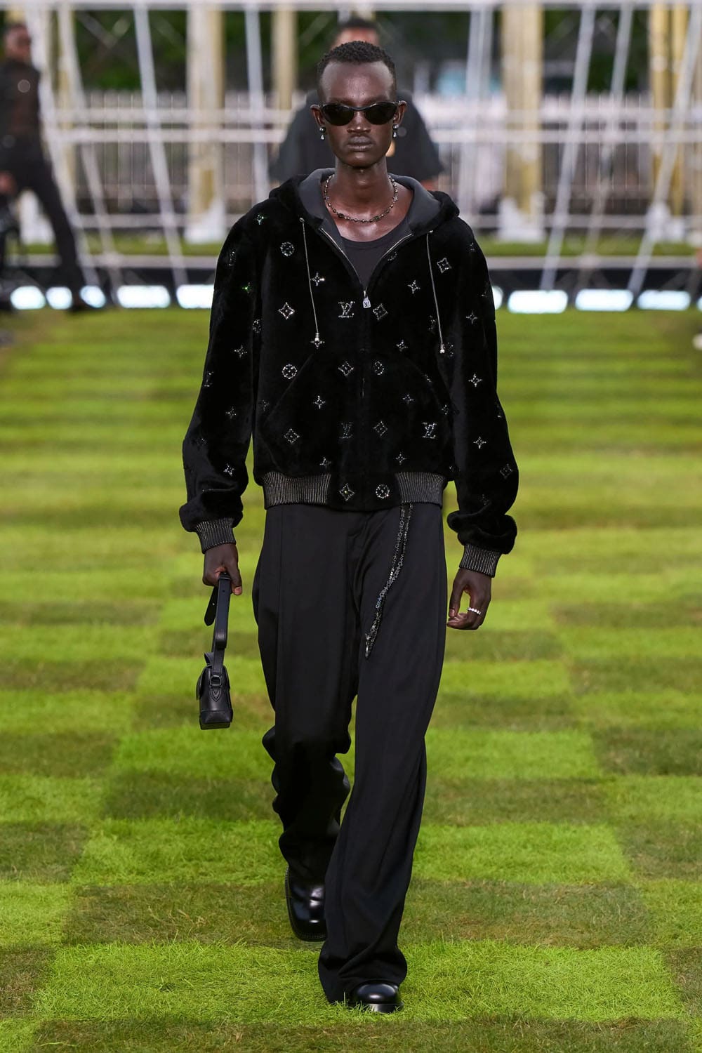 Louis Vuitton Menswear Spring Summer 2025 Runway Magazine (7)