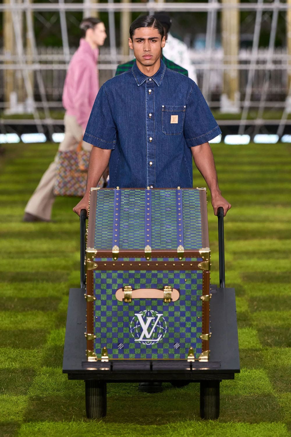 Louis Vuitton Menswear Spring Summer 2025 Runway Magazine (72)