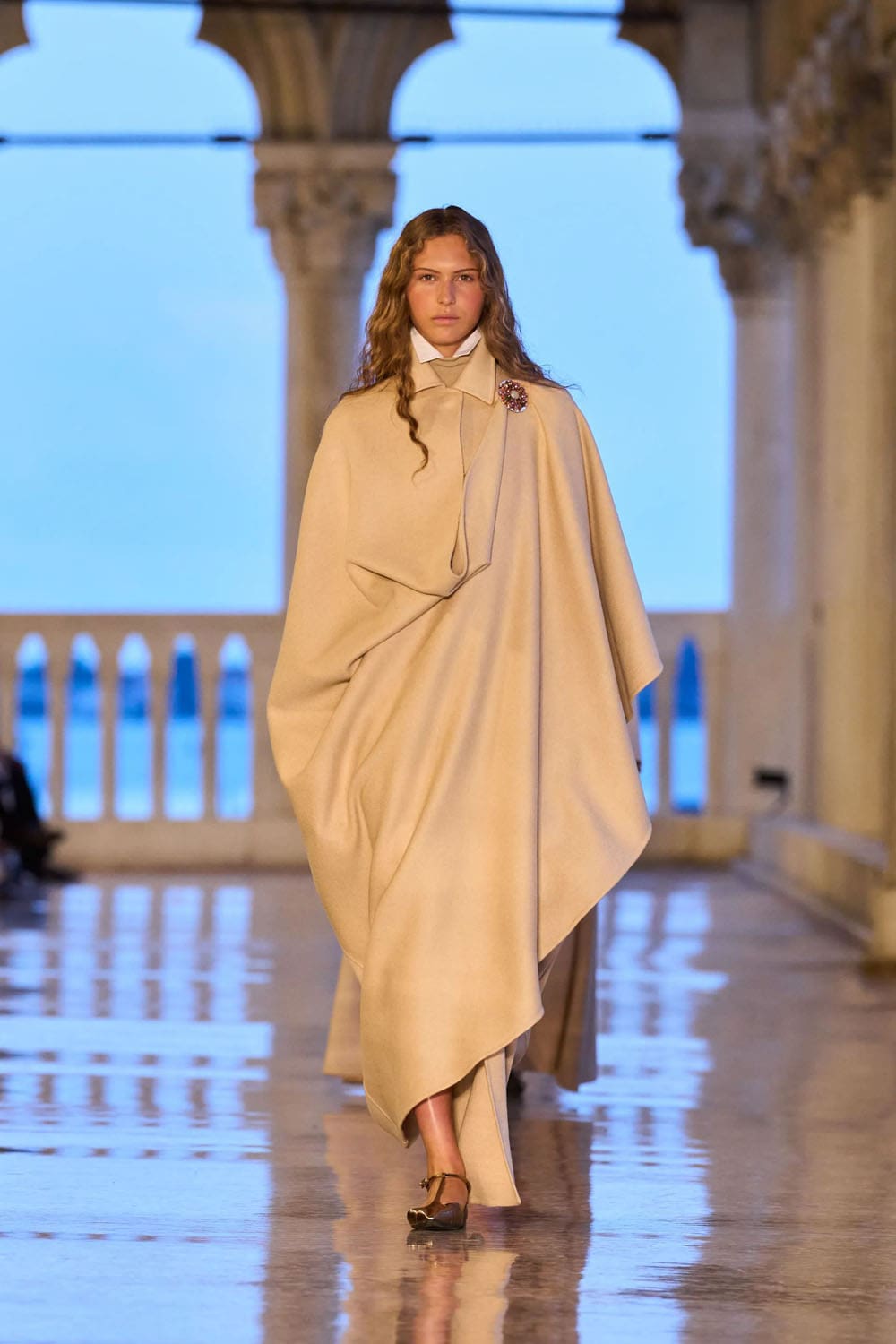 Max Mara Resort 2025 Runway Magazine (1)