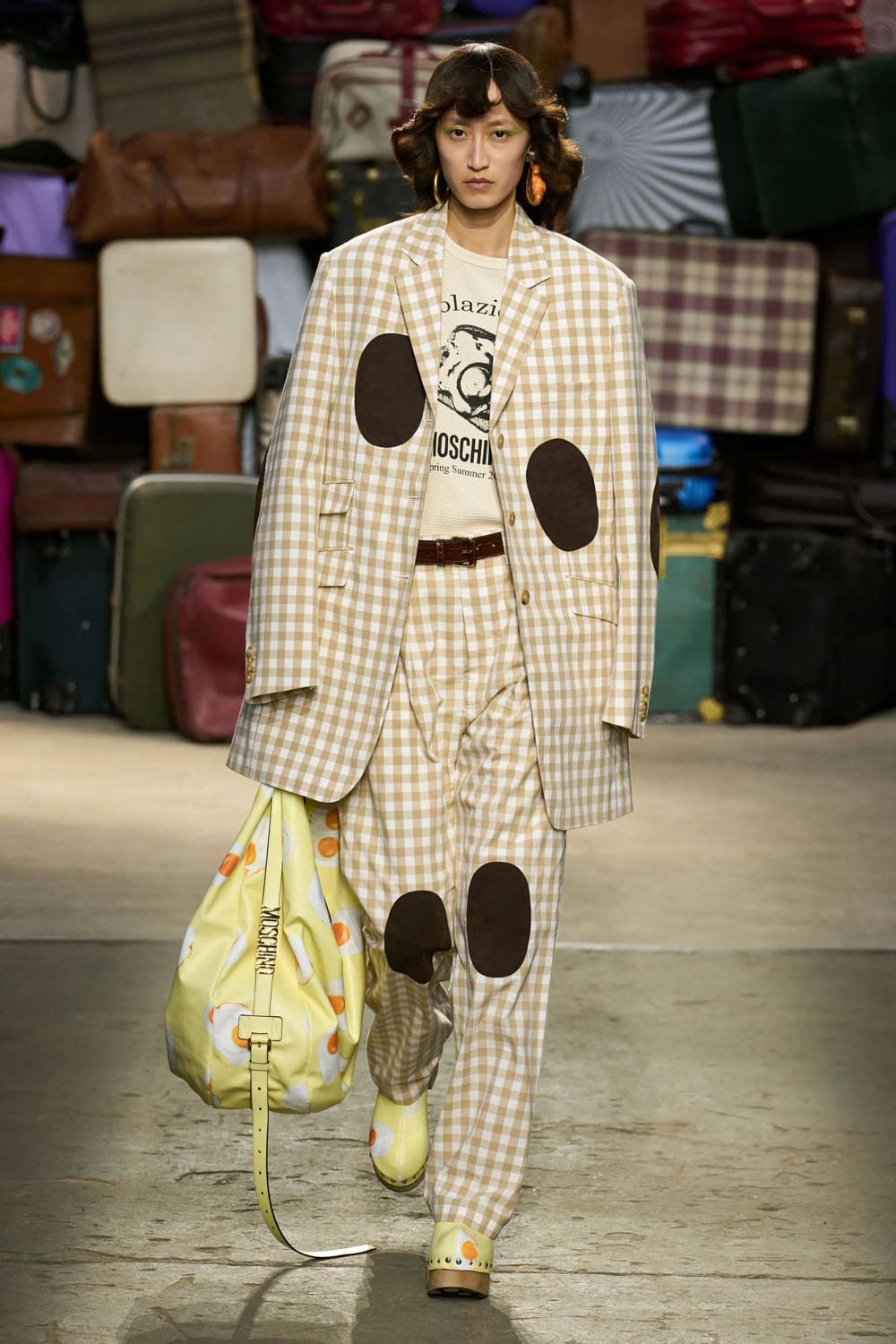 Moschino Printemps Été 2025 Runway Magazine (35)