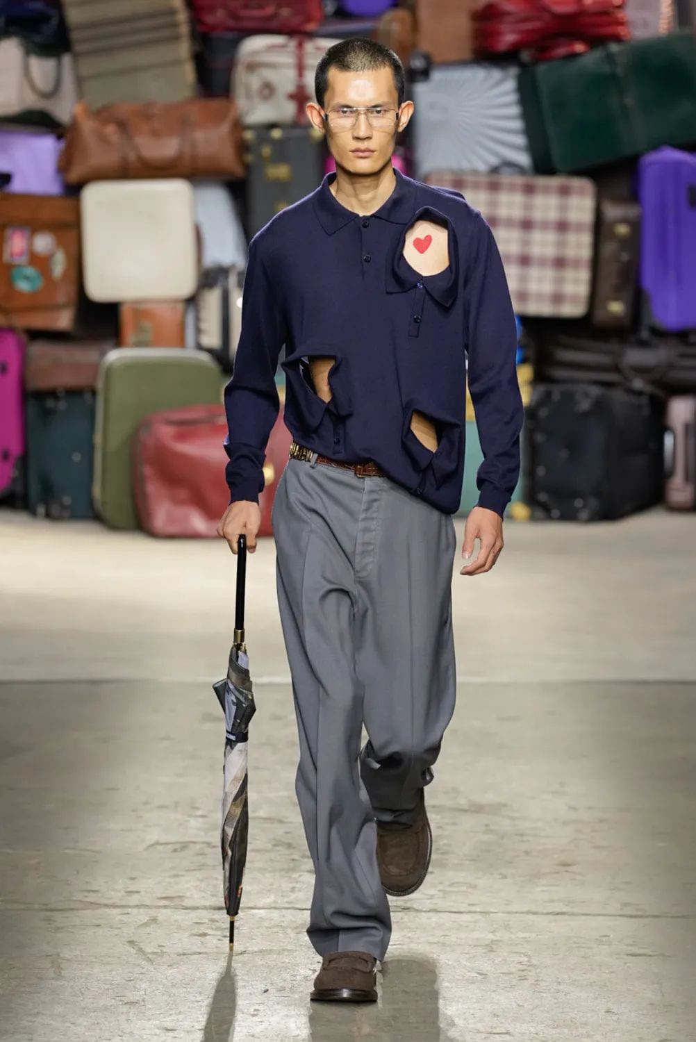 Moschino Printemps Été 2025 Runway Magazine (9)