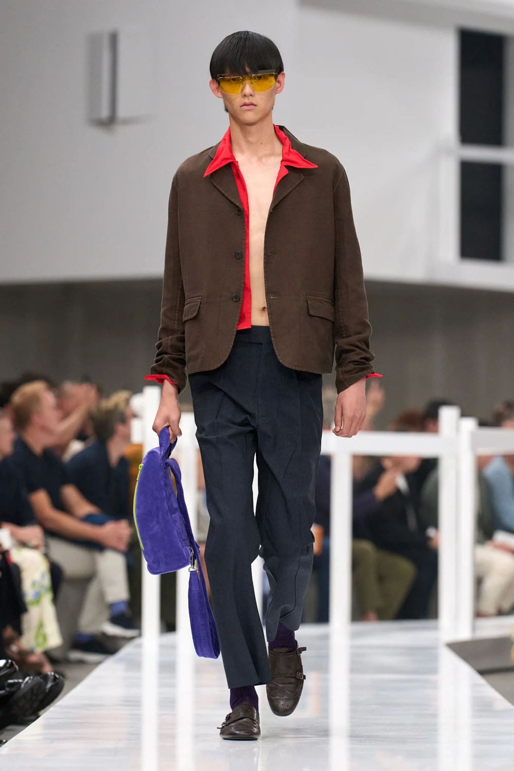 Prada Primavera Verano 2025 Moda masculina Runway Revista (32)