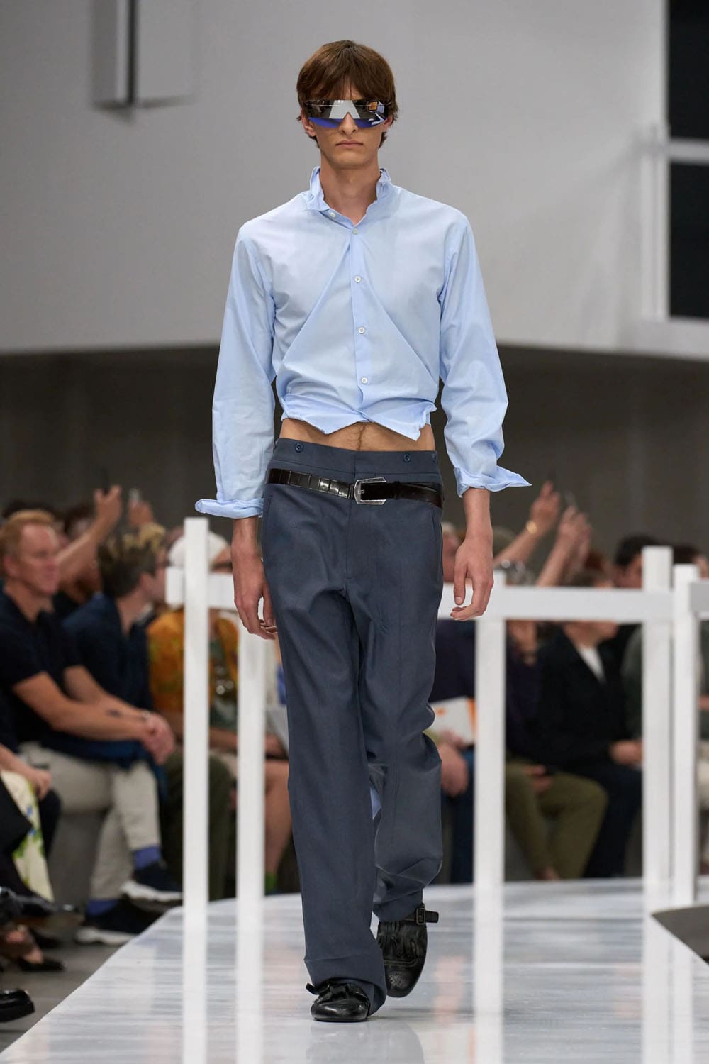 Prada Primavera Verano 2025 Moda masculina Runway Revista (4)