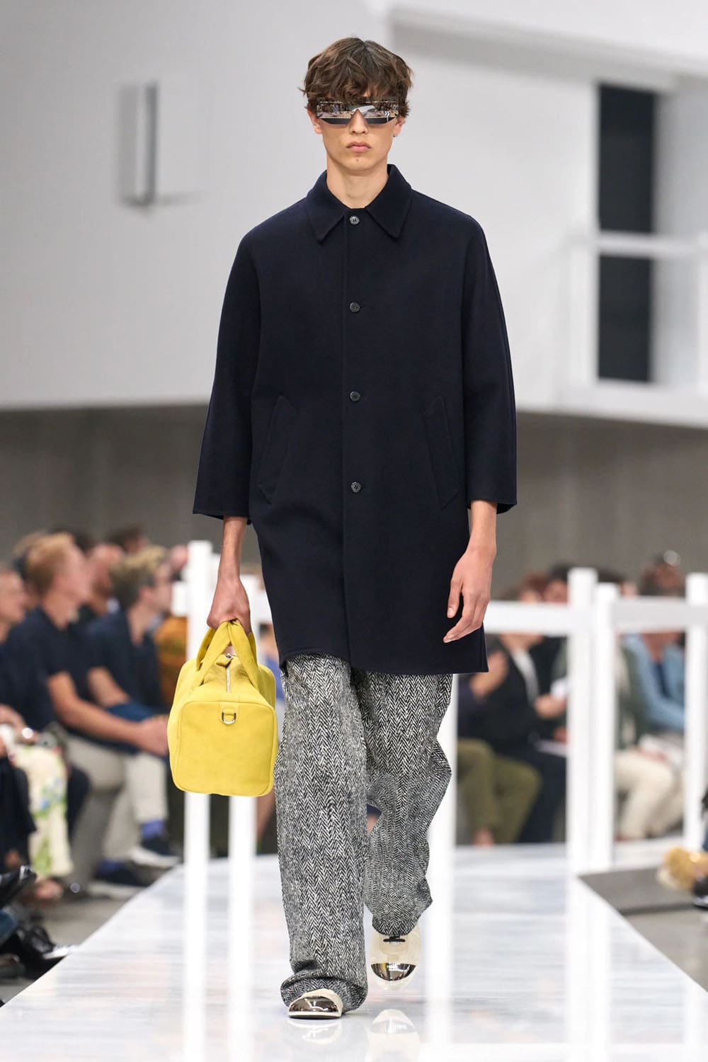 Prada Primavera Verano 2025 Moda masculina Runway Revista (44)