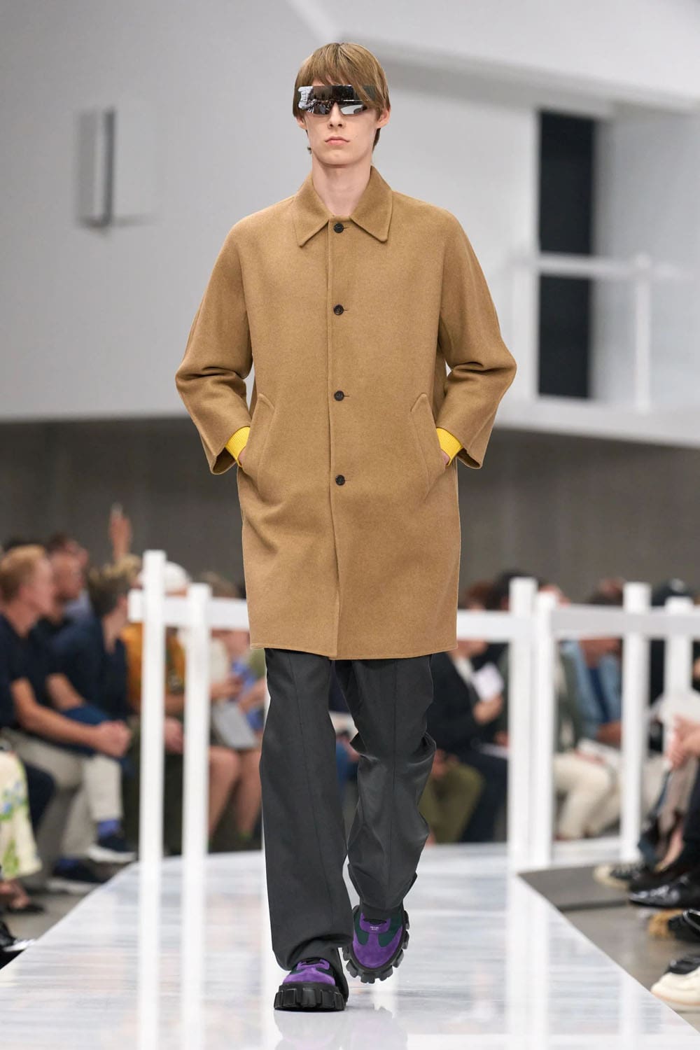 Prada Primavera Verano 2025 Moda masculina Runway Revista (46)