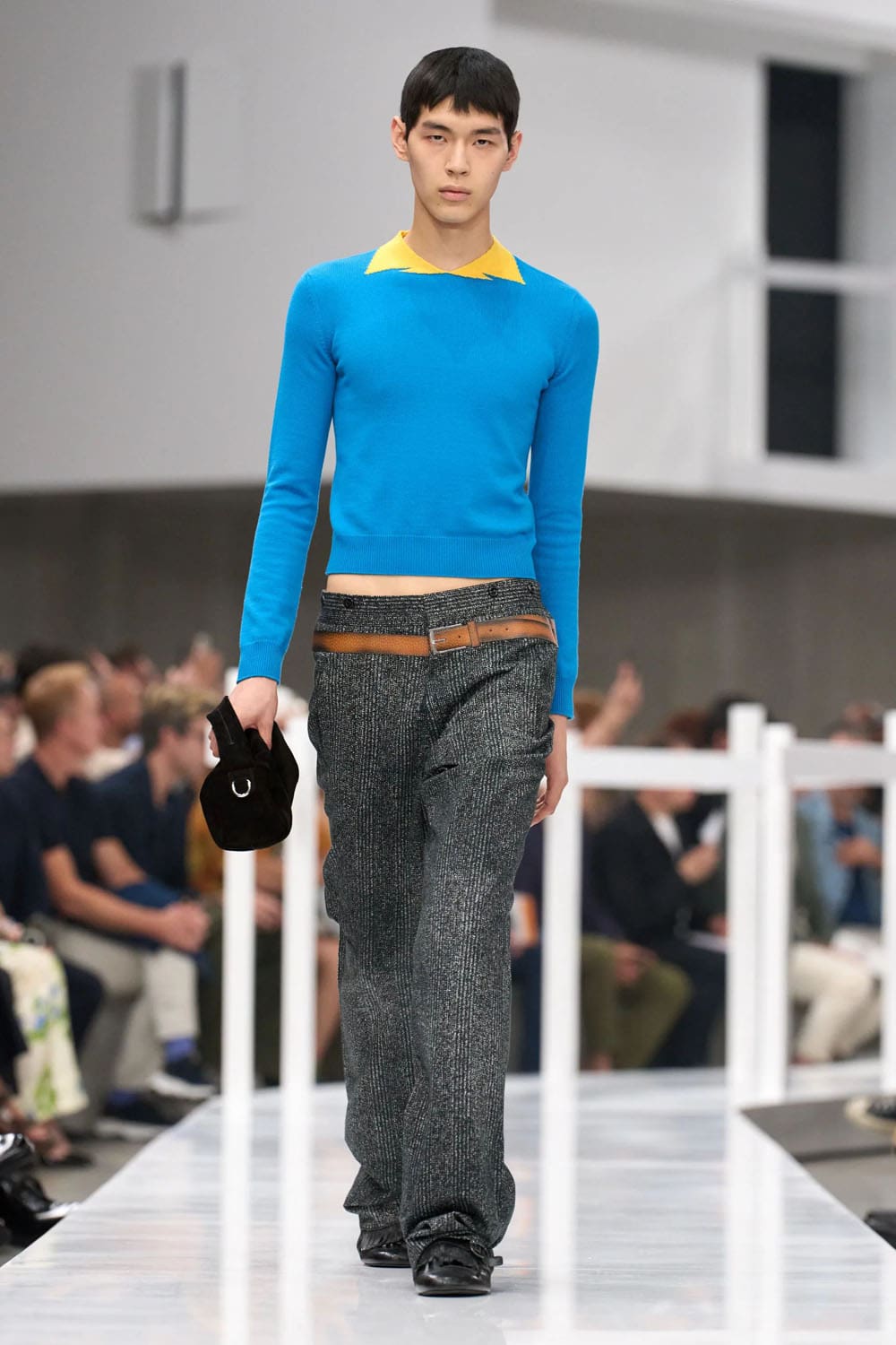 Prada Primavera Verano 2025 Moda masculina Runway Revista (47)