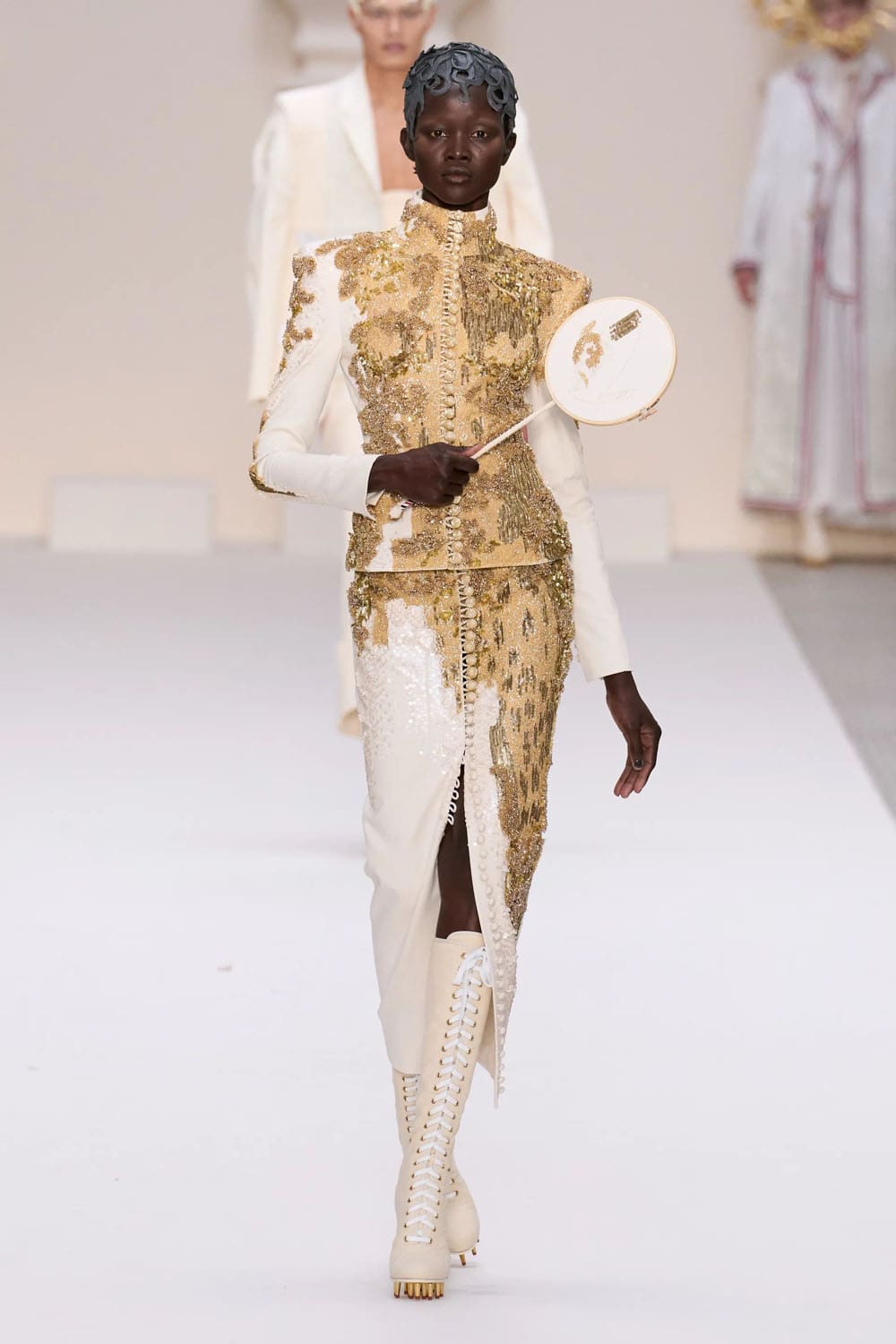 Thom Browne Couture Fall Winter 2024 2025 Runway Magazine (32)