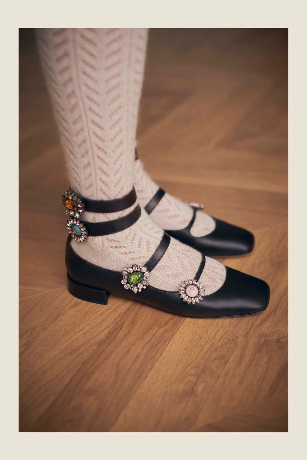 Valentino by Alessandro Michele Resort 2025 Close Up Runway Magazine (10)