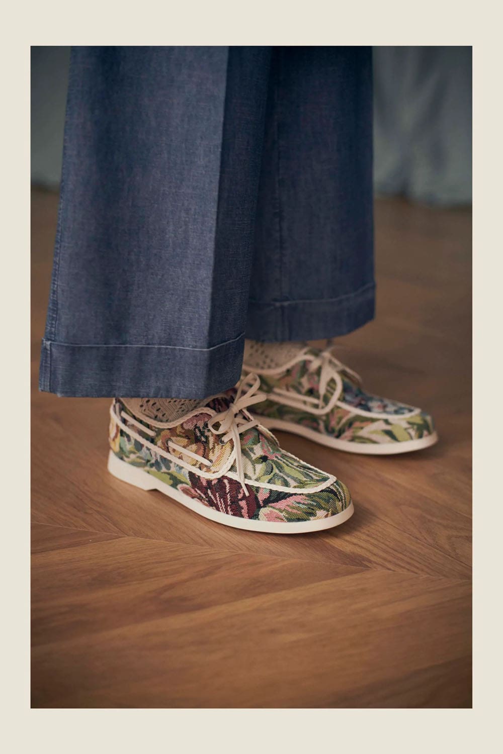 Valentino by Alessandro Michele Resort 2025 Close Up Runway Magazine (15)