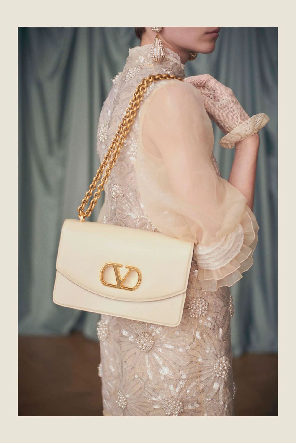 Valentino by Alessandro Michele Resort 2025 Close Up Runway Magazine (23)
