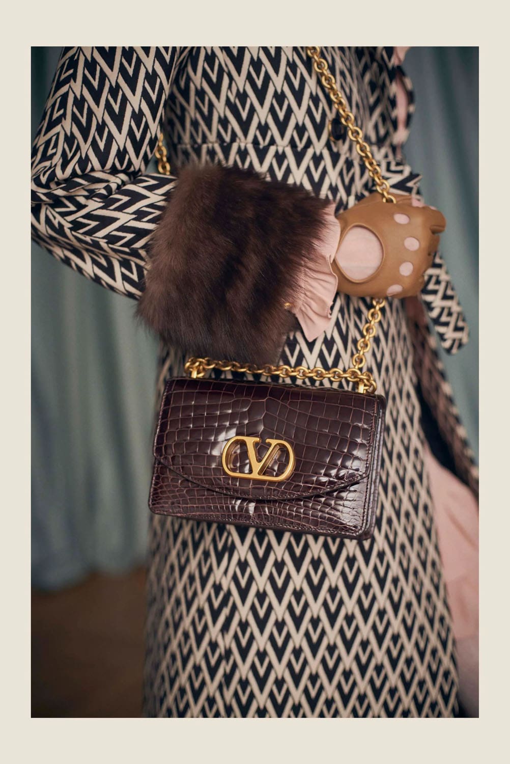 Valentino by Alessandro Michele Resort 2025 Close Up Runway Magazine (27)