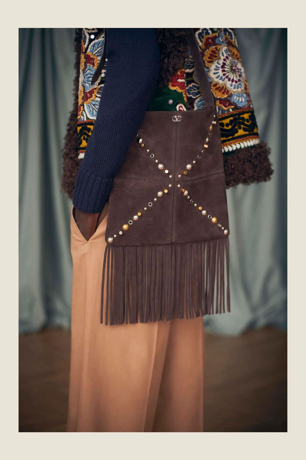 Valentino by Alessandro Michele Resort 2025 Close Up Runway Magazine (34)