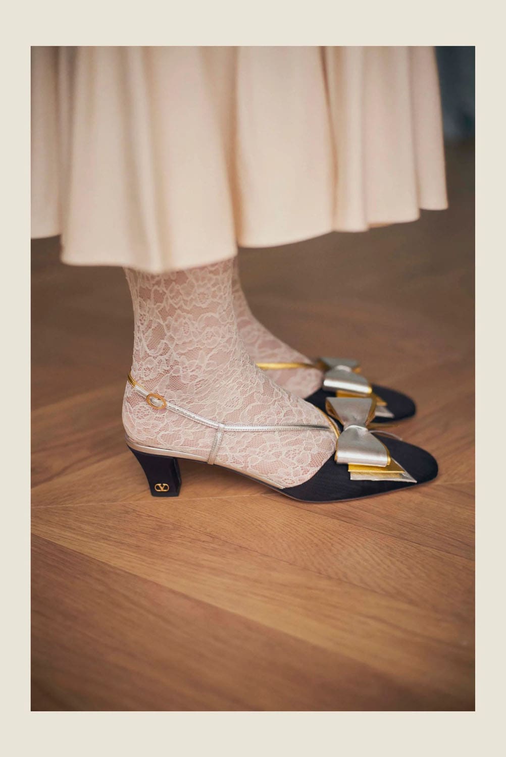 Valentino by Alessandro Michele Resort 2025 Close Up Runway Magazine (47)