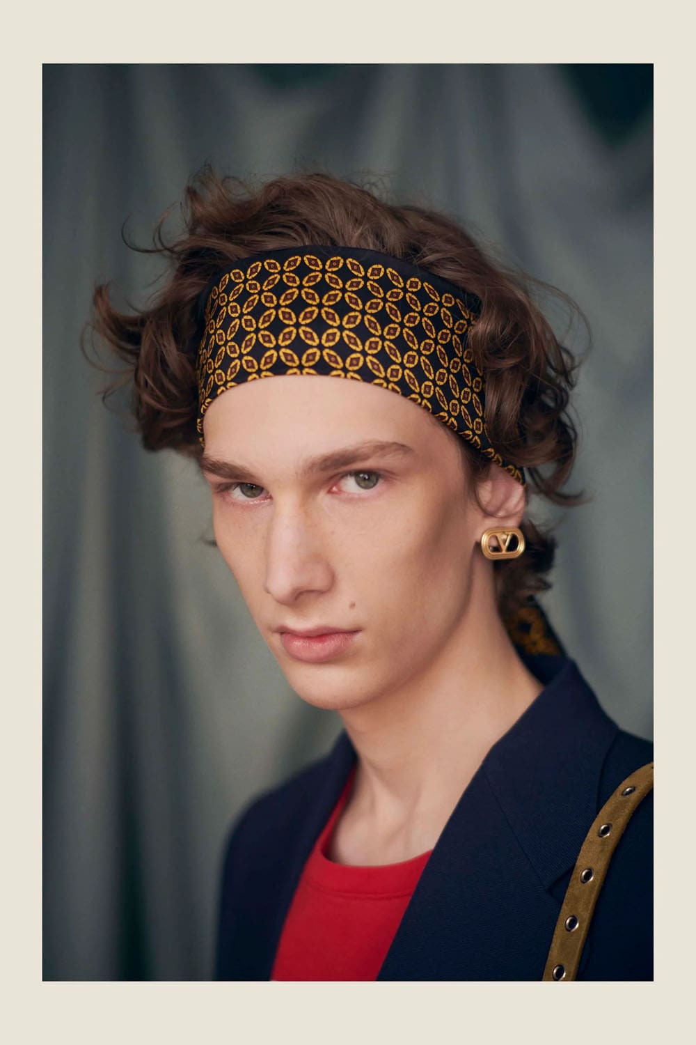 Valentino by Alessandro Michele Resort 2025 Close Up Runway Magazine (52)