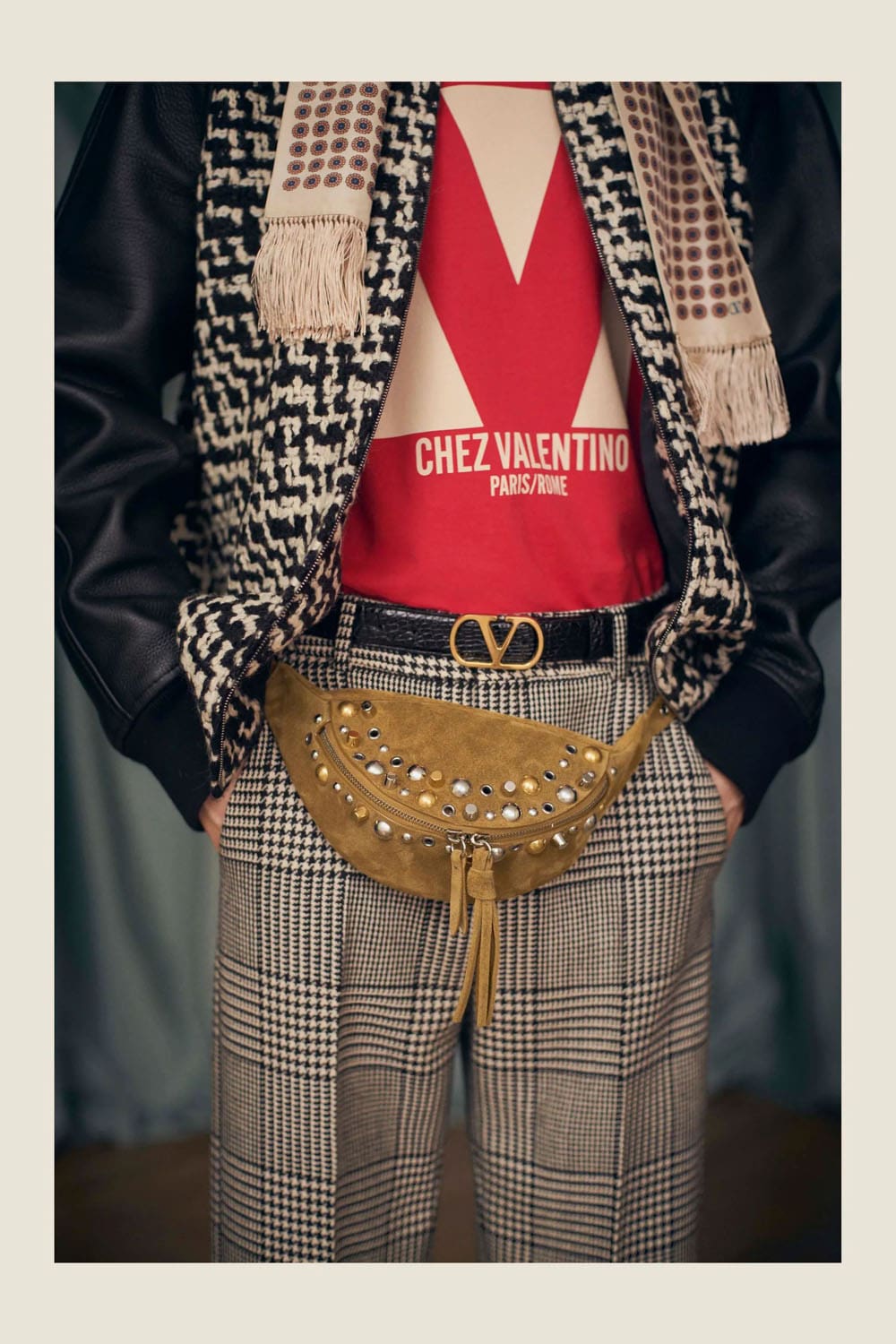 Valentino by Alessandro Michele Resort 2025 Close Up Runway Magazine (70)