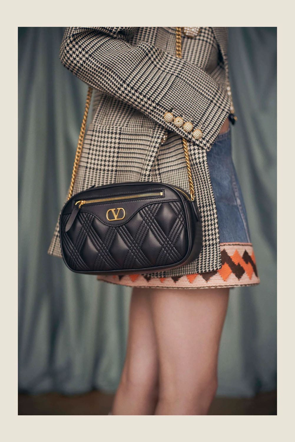 Valentino by Alessandro Michele Resort 2025 Close Up Runway Magazine (78)
