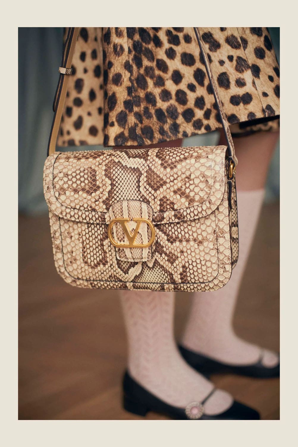 Valentino by Alessandro Michele Resort 2025 Close Up Runway Magazine (8)