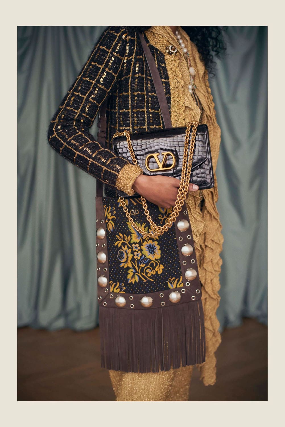 Valentino by Alessandro Michele Resort 2025 Close Up Runway Magazine (81)