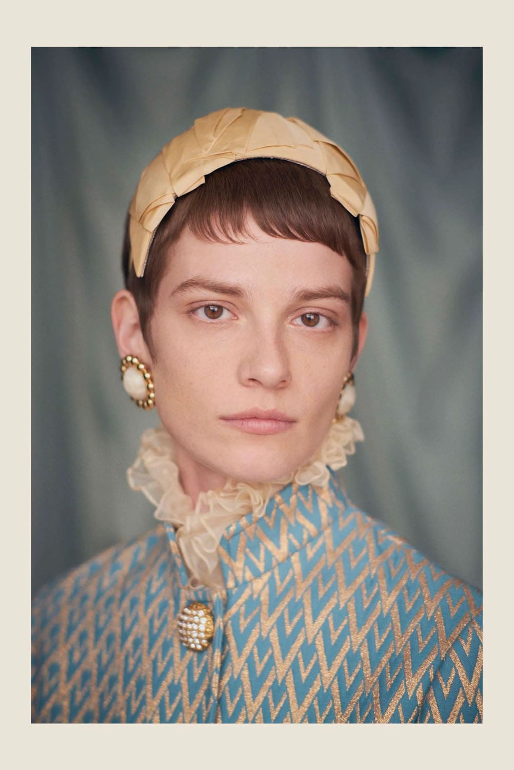 Valentino by Alessandro Michele Resort 2025 Close Up Runway Magazine (84)