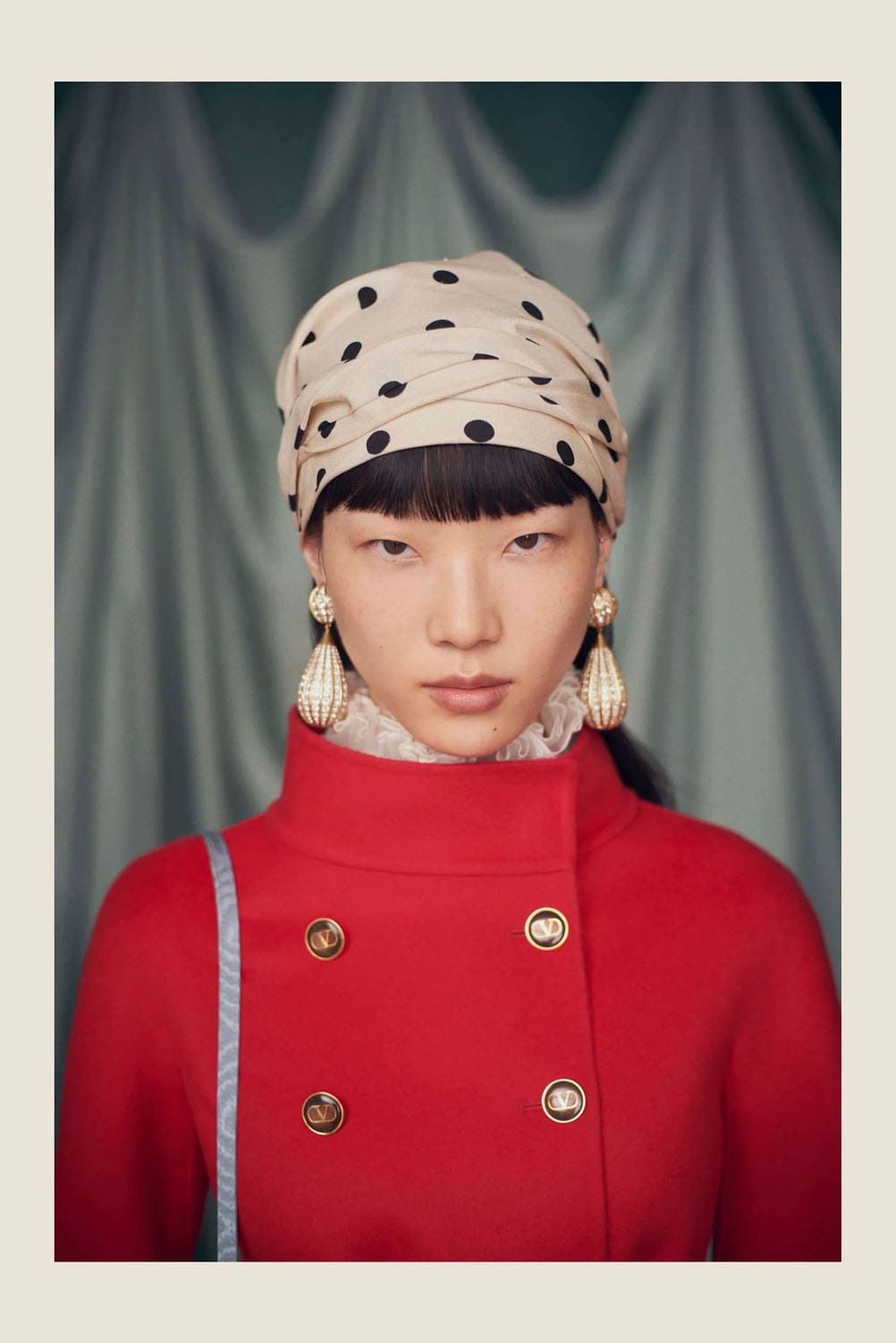 Valentino by Alessandro Michele Resort 2025 Close Up Runway Magazine (88)