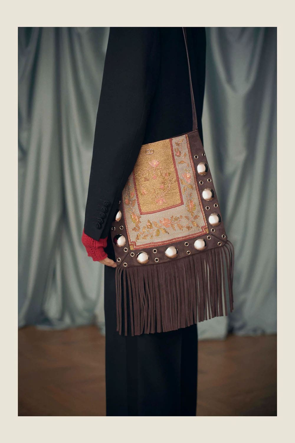 Valentino by Alessandro Michele Resort 2025 Close Up Runway Magazine (90)