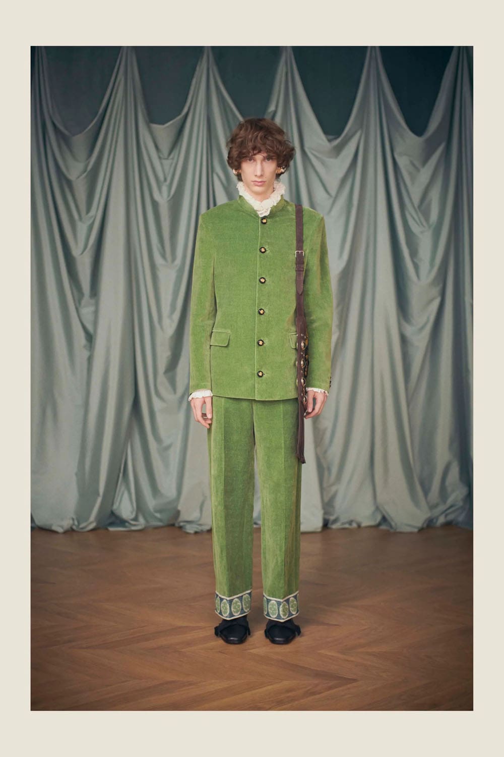 Valentino by Alessandro Michele Resort 2025 Runway Magazine (14)